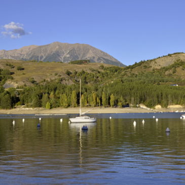 Activités nautiques dans les Alpes du Sud.